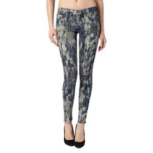 Paige Snakeskin Madagascar Edgemont Zipper Ultra Skinny Jeans 28